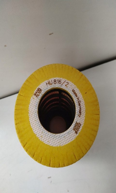 Mann-Filter HU 816/2 x Filtr oleju