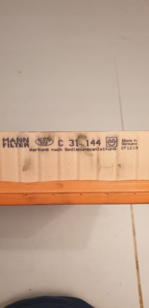 Mann-Filter C 31 144 Filtr powietrza