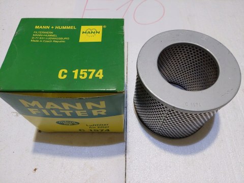 Mann-Filter C 1574 Filtr powietrza